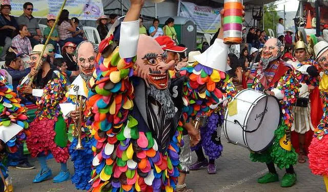 Cajamarca se caracteriza por la gran celebración de sus carnavales. Foto: Facebook/Carnaval de Cajamarca   