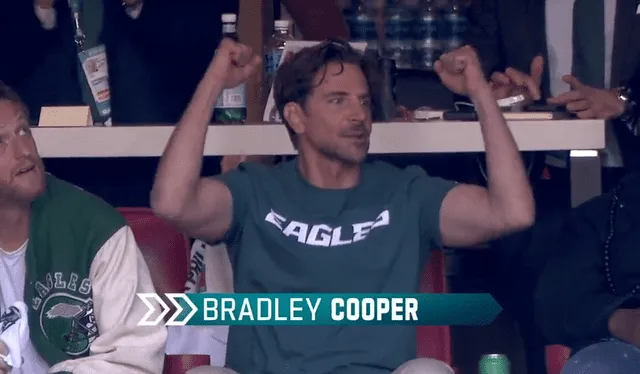  Bradley Cooper acudió al Super Bowl 2023. Foto: @NFL/Twitter   