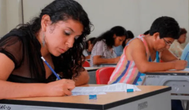 Los profesores de educación inicial, primaria y secundaria desempeñan un rol clave en la educación. Foto: La República   