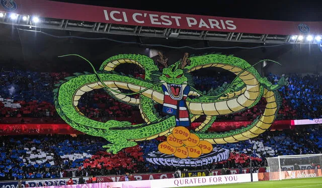 El mosaico de Shen Long acompañó al PSG en otra goleada sobre el Olympique de Marsella en 2019. Foto: PSG   