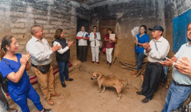  Autoridades se reúnen para implementar casa materna. Foto: Radio Cutivalú    