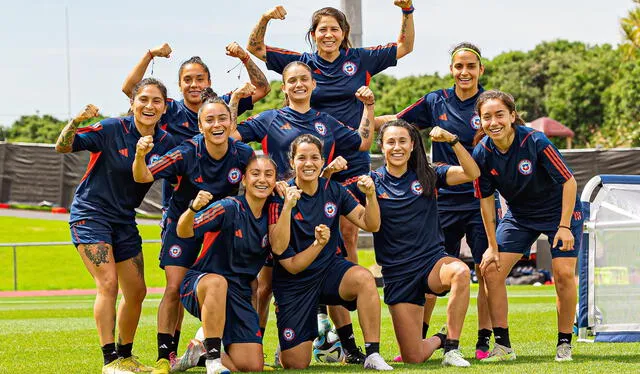 La Roja femenina se pone a punto e hicieron su último entrenamiento en Auckland. Foto: Dylan Chhour / Comunicaciones FFCh   