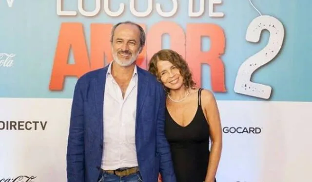 Carlos Alcántara y su esposa en la avant premiere. Foto: Instagram   