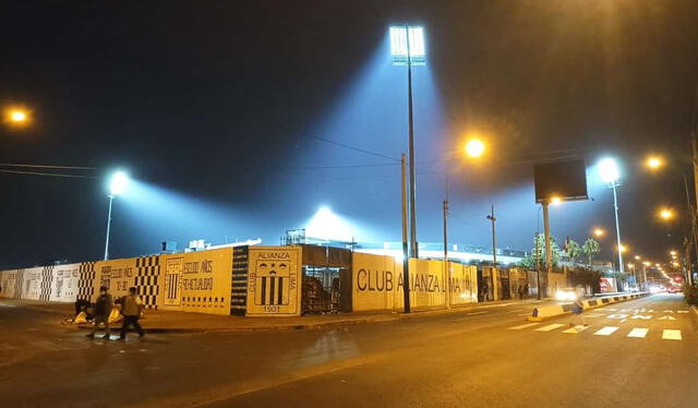 Así se ve los exteriores de Matute con la nueva iluminación. Foto: Gol and Gol    