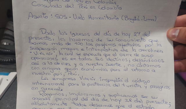  Carta a mano de una de las pasajeras varadas en Colombia. Foto: Exitosa   