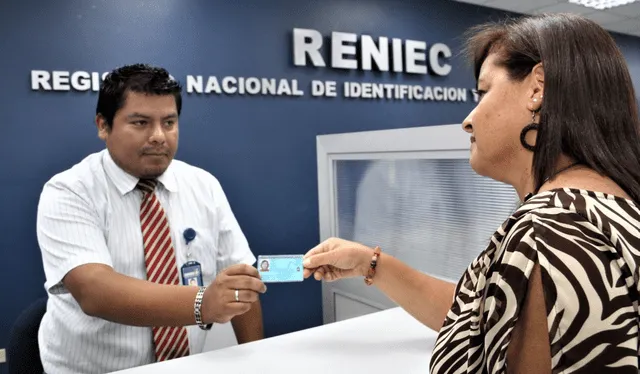 Si deseas rectificar tu apellido, deberás acercarte a Reniec para realizar el trámite. Foto: Reniec   