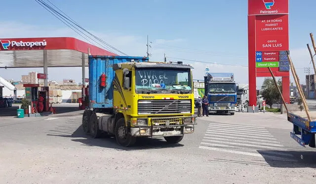 Transportistas de carga pesada protestaron hoy viernes 3 de marzo en Arequipa. Foto:&nbsp;Wilder Pari/ La República  