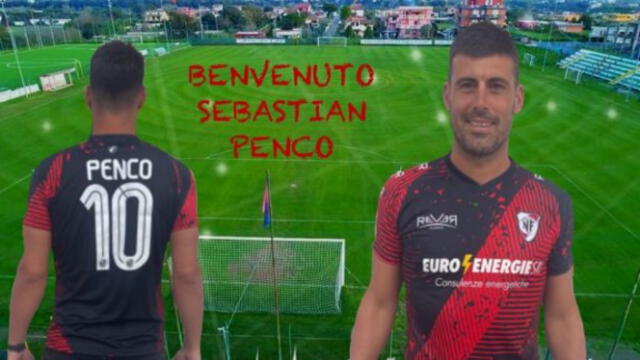 Sebastián 'Motoneta' Penco fue presentado con este curioso diseño por el Nuovo Florida de la Serie D italiana. Foto: Nuovo Florida 