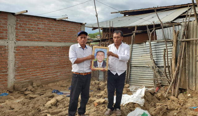  Familiares señalaron que su muerte ocurrió cuando intentaba proteger sus paredes de adobe del agua. Foto: A. Ruesta/URPI-LR   