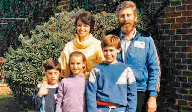  Martin Pistorius y su familia. Foto: Infobae    