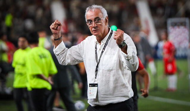 Jorge Fossati se estrenó en el banquillo 'merengue' con un triunfo por Sudamericana. Foto: Universitario de Deportes   