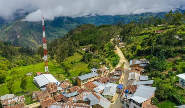  111 centros poblados han sido afectados con la caída del servicio de al menos un operador de telefonía. Foto: MTC   