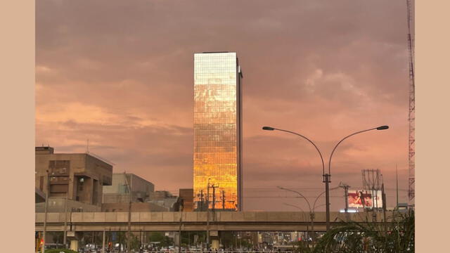 Torre Banco de la Nación al atardecer. Foto: La República/Marilú Sánchez    