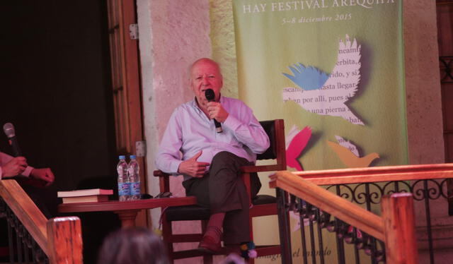  Jorge Edwards en el Hay Festival realizado el 2015 en Arequipa. Foto: archivo LR/Manuel Berrios   