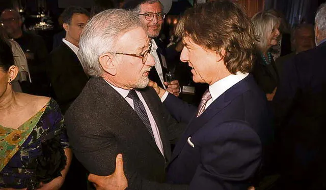  Tom Cruise y Steven Spielberg se reencontraron en una reunión previa al Oscar 2023. Foto: GLR    