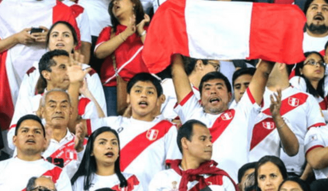 El Himno Nacional del Perú es entonado por miles de peruanos en diferentes eventos. Foto: Andina   