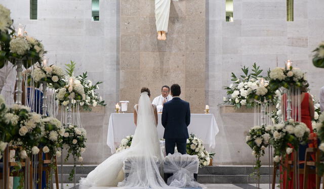  Los matriomonios religiosos pueden llegar a costar una gran cantidad de dinero. Foto: Valeria Quintero Fotografía 