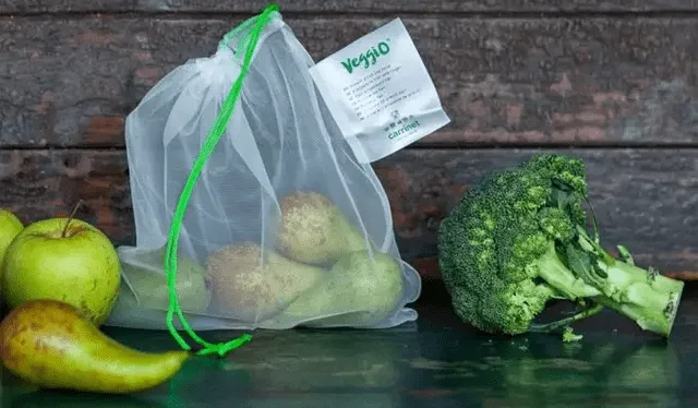  Las verduras en bolsas de plástico suelen malograrse. Foto: Gastronomía y Cía   