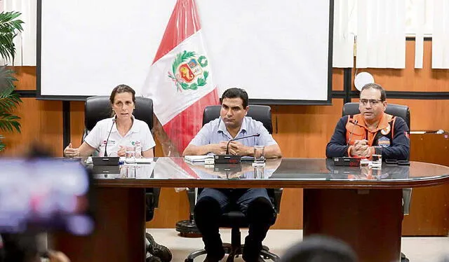 Equipo. Ministra Pérez de Cuéllar y gobernador Neyra. Foto: difusión   