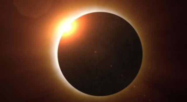 Eclipse solar en fase total. Foto: NASA   