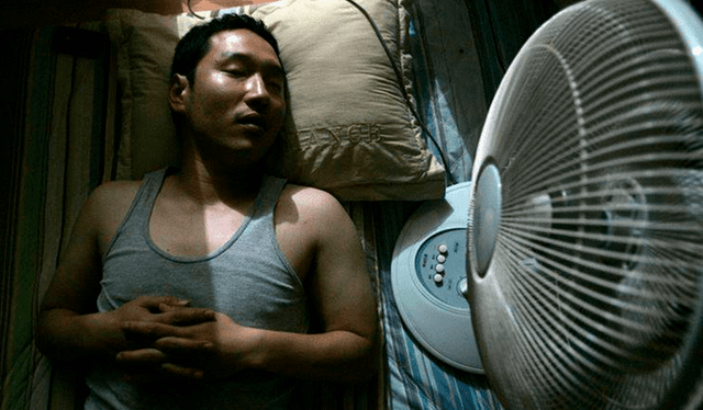 El peligro de dormir con el ventilador prendido. Foto: web INS    