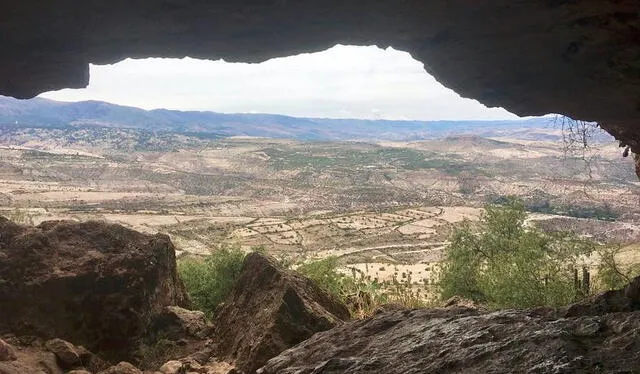 La cueva de Pikimachay está ubicada al norte de la ciudad de Ayacucho, aproximadamente a 24 minutos de distancia. Foto: TripAdvisor   