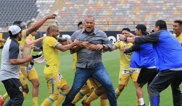 Carlos Stein le ganó la Revalidación 2021 a Binacional y disputó la Liga 1 en 2022. Foto: DeChalaca   