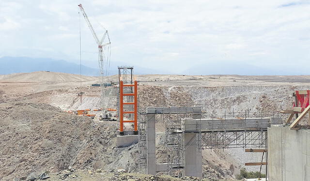  Arequipa - La Joya. La obra pretende descongestionar la salida de Arequipa. Foto: La República   