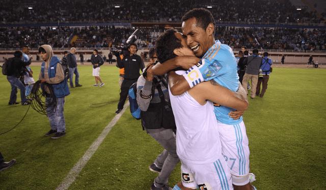 Sporting Cristal se consagró campeón del Clausura en Arequipa, y accedió a los playoffs para disputar el título nacional con Juan Aurich. Foto: Archivo GLR   