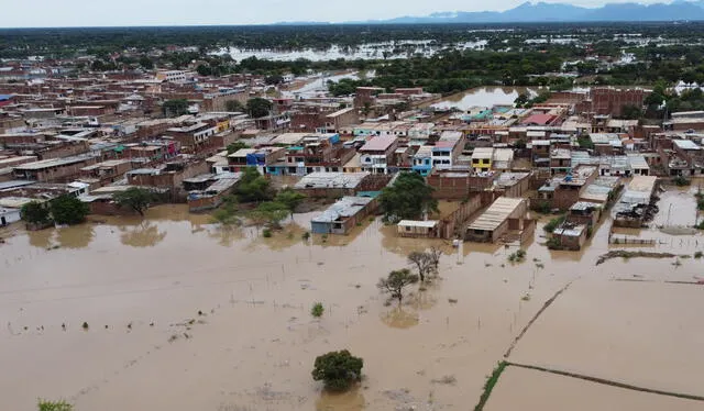 La población pide ayuda para mitigar los efectos de las lluvias. Foto: La República   