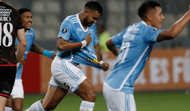 Brenner Marlos anotó un gol ante Huracán en Copa Libertadores, pero lamentablemente terminó siendo anulado. Foto: GLR/archivo   