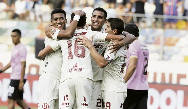  Universitario tomó la punta tras triplete de Alex Valera. Foto: Luis Jiménez/La República 