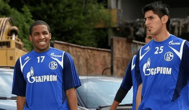 Jefferson Farfán y Carlos Zambrano formaron parte del club Schalke 04 de Alemania entre el 2008 y 2010. Foto: Schalke 04   
