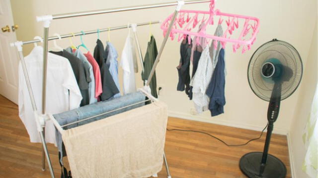 El ventilador ayuda para que la ropa seque más rápido