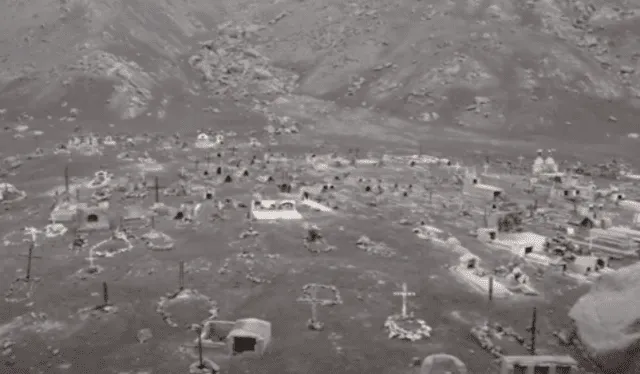 El cementerio se esconde entre los cerros de Lurigancho-Chosica. Foto: captura de YouTube/CiudadanodelMundo   