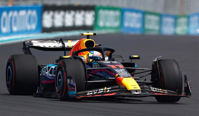 Sergio 'Checo' Pérez se pone a punto para el Gran Premio de Miami. Foto: AFP   
