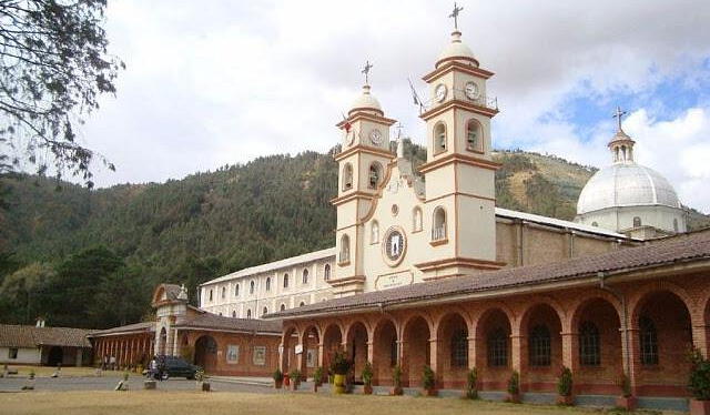  Dentro del convento de Santa Rosa de Ocopa se encuentra el Museo de Historia Natural de la Selva. Foto: TripAdvisor   