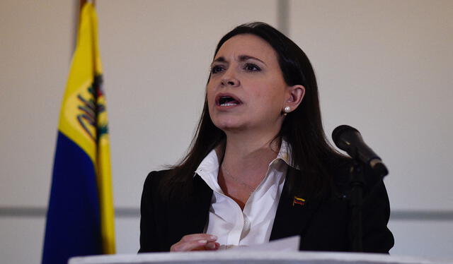  María Corina Machado es una exdiputada que siempre se mostró contraria a las políticas de Hugo Chávez y Nicolás Maduro. Foto: AFP<br>    