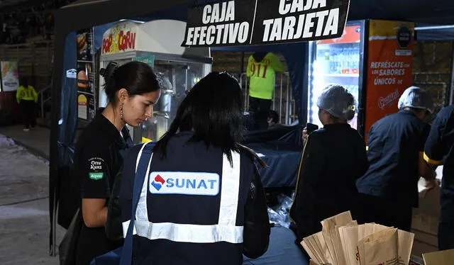 Sunat recuerda a solicitar siempre voucher de pago para que las empresas puedan declarar impuestos. Foto: Sunat   