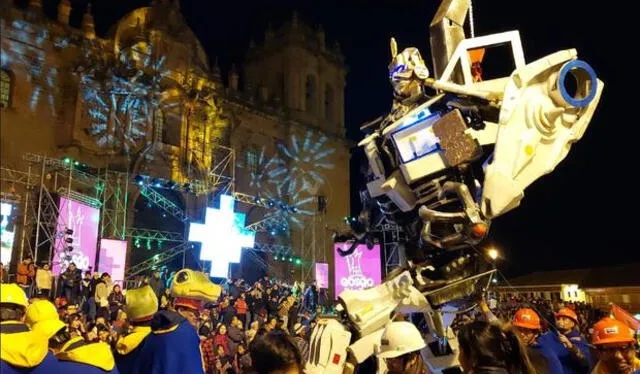  Transformer incaico en Plaza Mayor del Cusco durante la celebración. Foto: Néstor Larico   