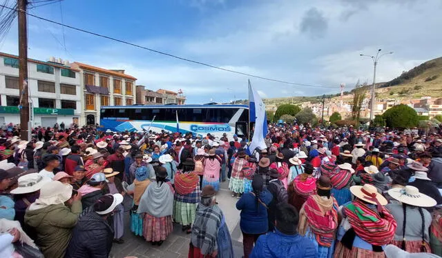 Ciudadanos aimaras de Puno viajaron a Lima en febrero para protestar contra el Gobierno. Foto: Liubomir Fernández/La República <br><br>  