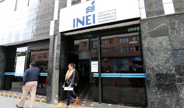  El INEI ofrece empleos para economistas, contadores e ingenieros. Foto: Andina   