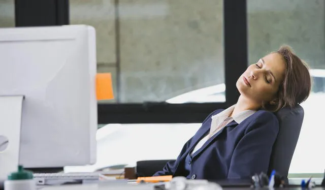Combatir el sueño en el trabajo, como eliminar el sueño en la oficina