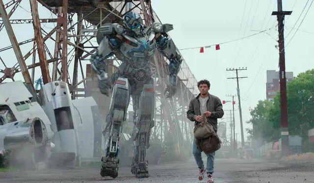 Anthony Ramos es el protagonista de “Transformers: el despertar de las bestias” e interpreta a Noah Díaz, un exmilitar experto en electrónica. Foto: Paramount Pictures   