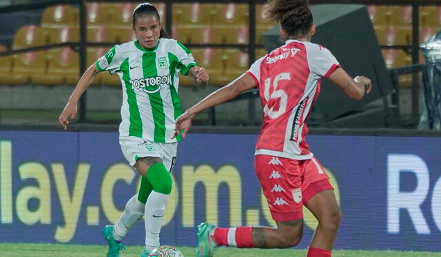 Atlético Nacional y Santa Fe igualaron 1-1 en la ida. Foto: naloficialfem/Twitter   