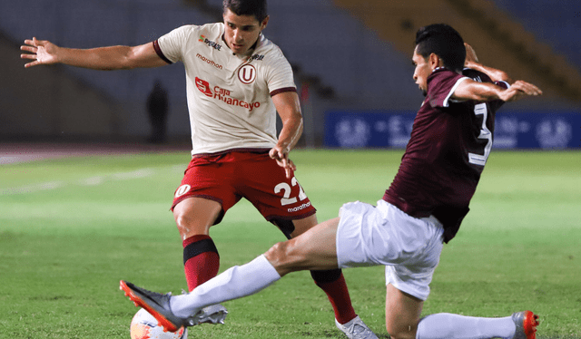 Aldo Corzo con la '22' en la Copa Libertadores 2020 ante Carabobo. Foto: Prensa Universitario 