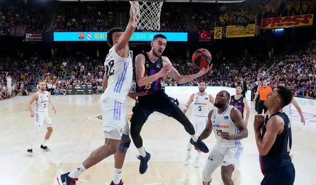 El checo Tomás Satoransky fue una de las figuras del Barcelona en el partido 1. Foto: EFE   