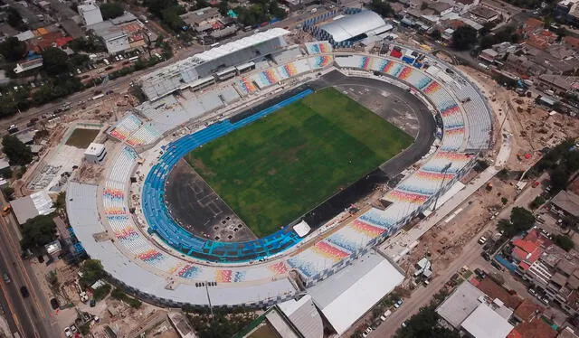 El Estadio Jorge 'Mágico' González es uno de los escenarios que albergará los Juegos Centroamericanos 2023. Foto: EFE   