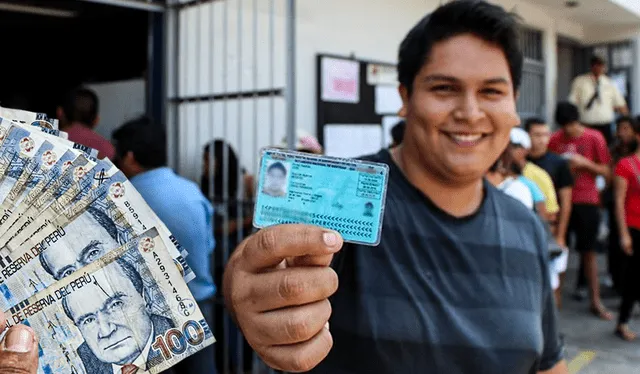  Podrás tener liquidez inmediata gracias a las facilidades que otorgan estos bancos. Foto: composición de Jazmin Ceras/Freepik/difusión   