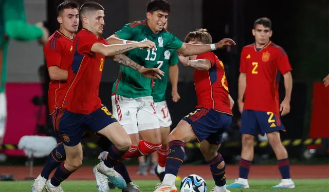 España viene de igualar 1-1 con México en un amistoso de preparación sub-21. Foto: EFE   